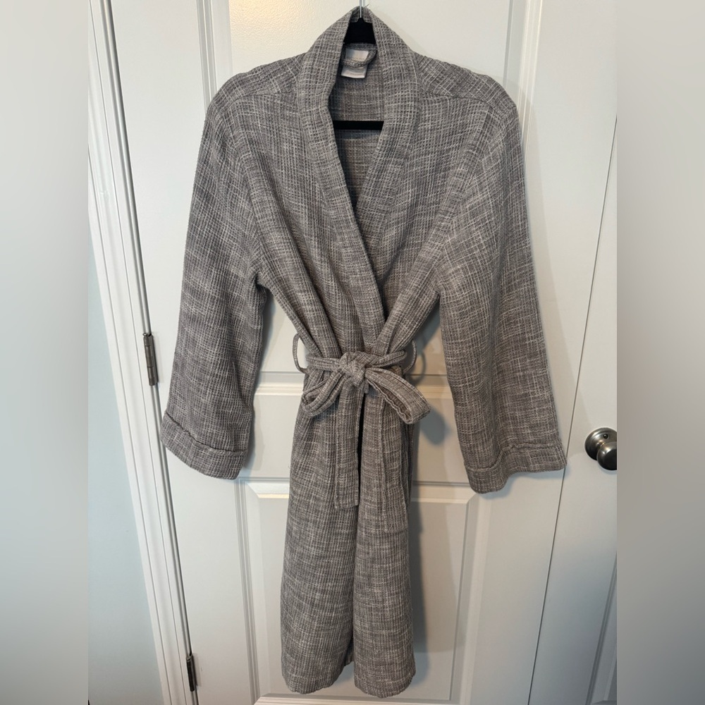 Hudson Park Collection Grey Waffle Robe Size S/M